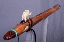 Kauri Native American Flute, Minor, Low E-4, #K8F